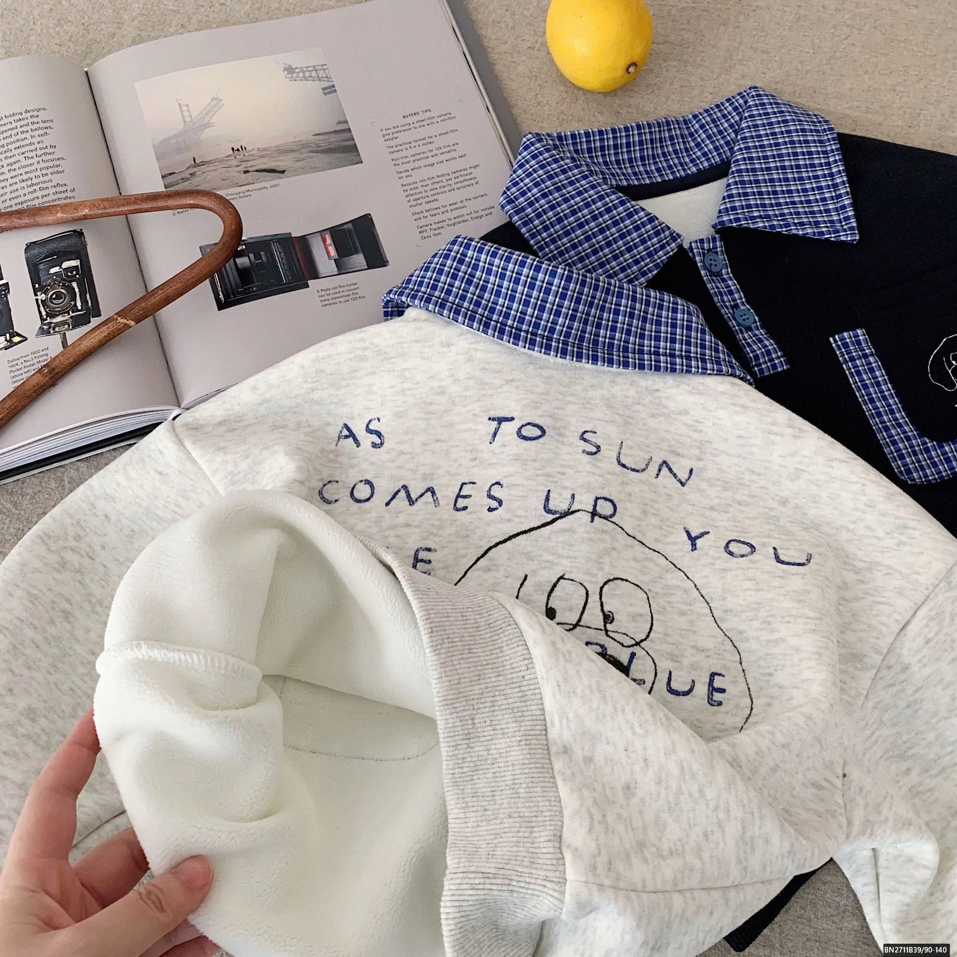 ÁO NỈ CÚN PHỐI CỔ POLO KẺ