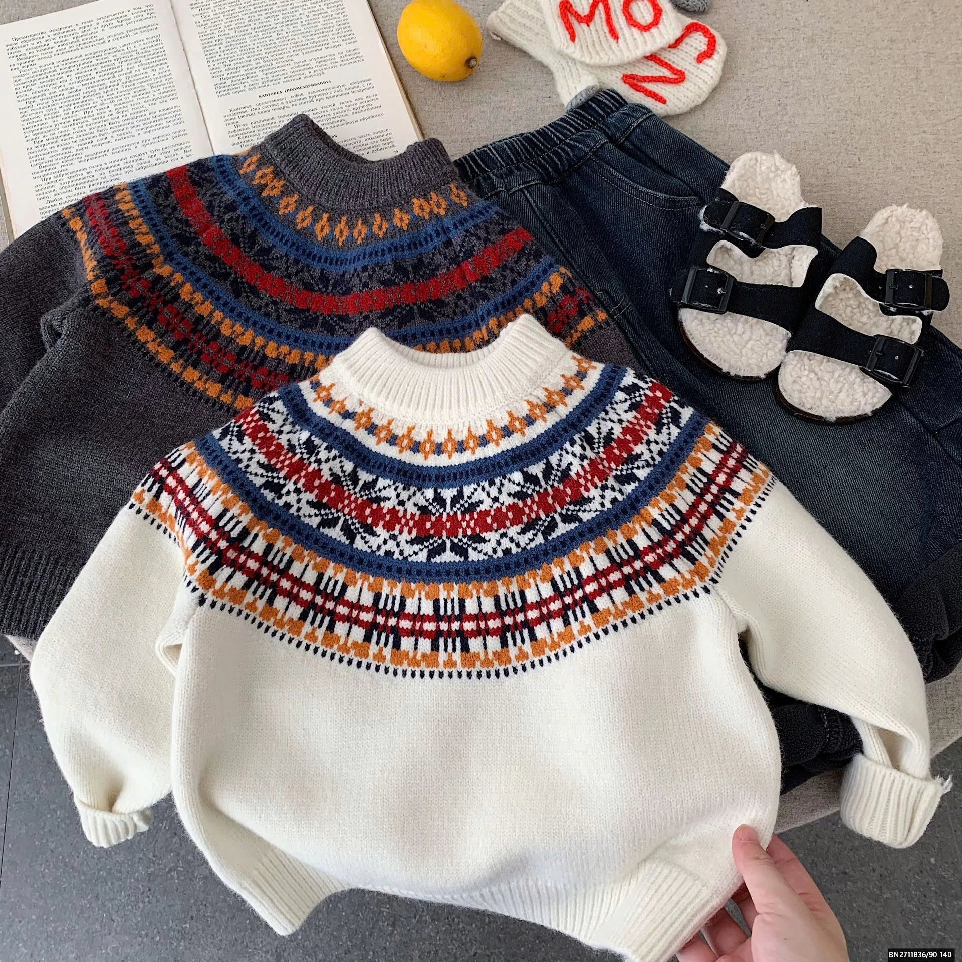 ÁO LEN HỌA TIẾT CỔ TRÒN