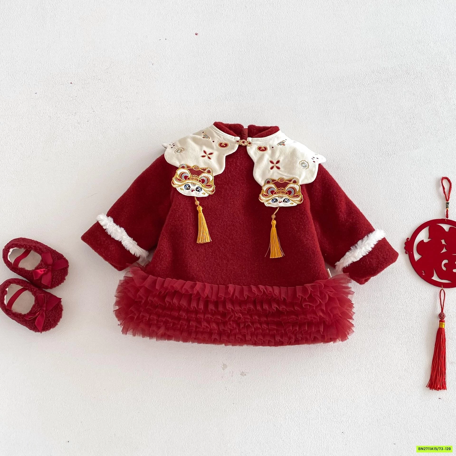 ĐẦM DẠ TRẦN BÔNG ĐỎ