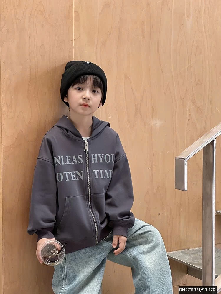 ÁO KHOÁC NỈ IN CHỮ AMBB  25G160