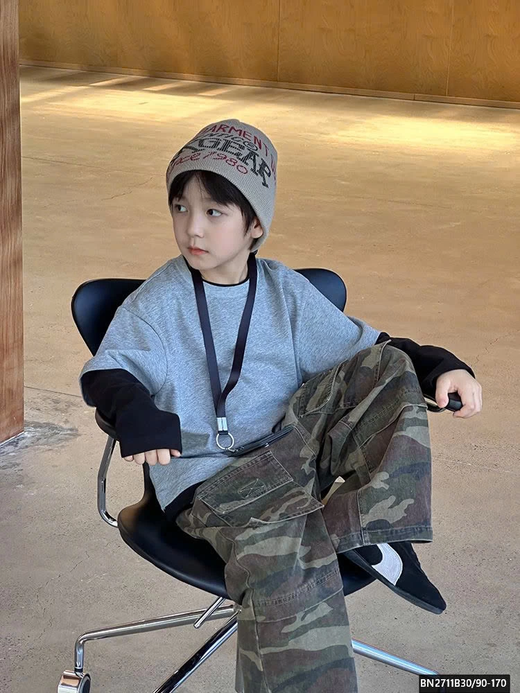 ÁO THUN XÁM TAY NỐI AMBB 25G113