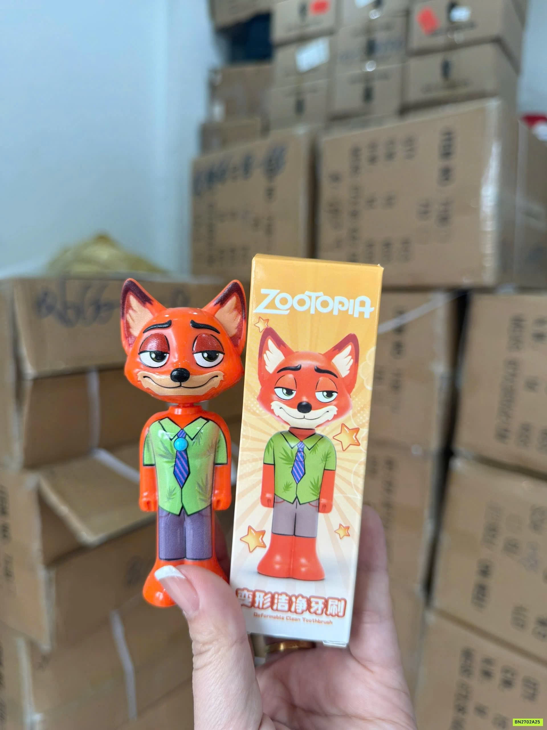 SÉT 3 BÀN CHẢI ĐÁNH RĂNG HOẠT HÌNH SIÊU CƯNG