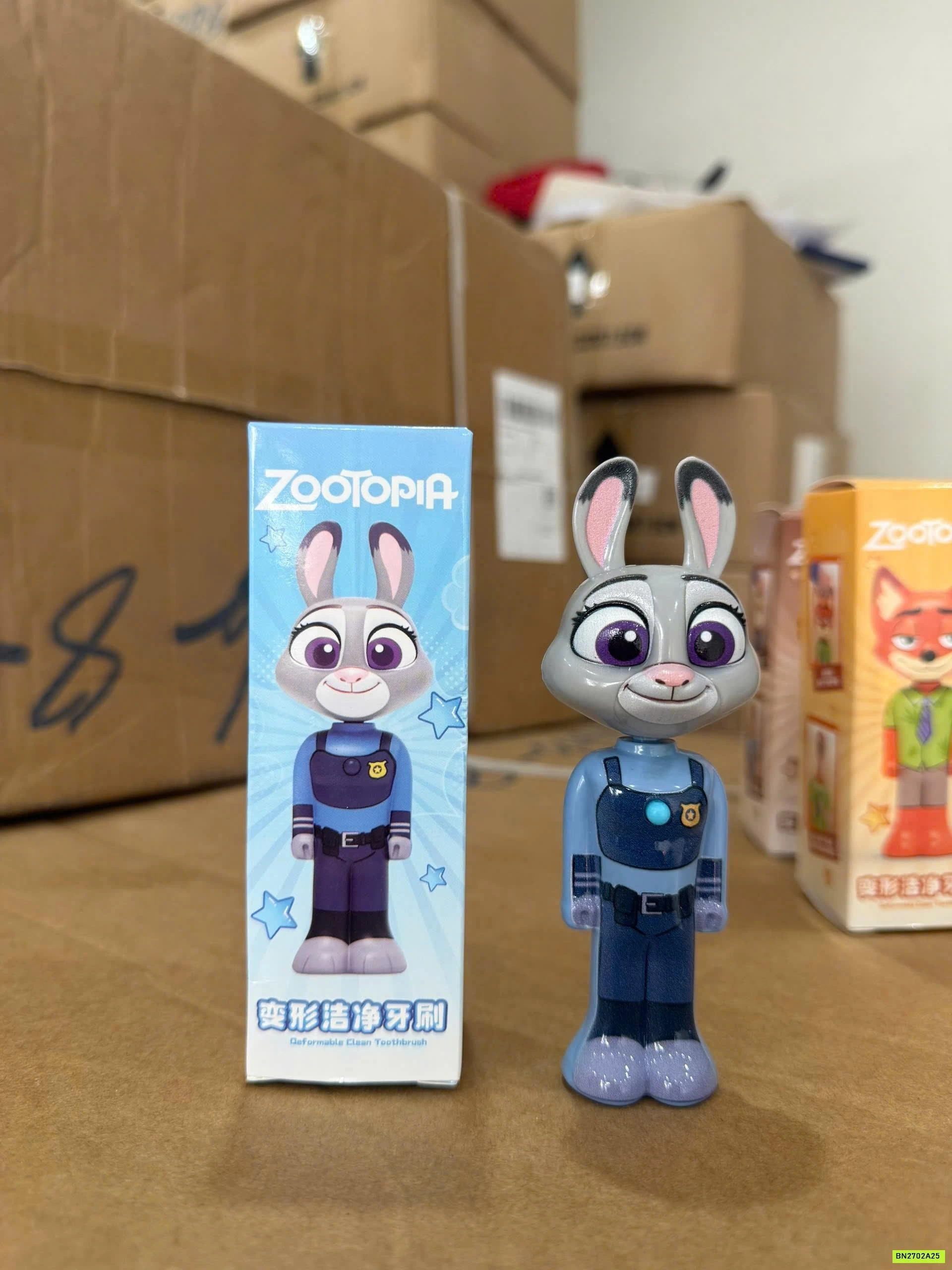 SÉT 3 BÀN CHẢI ĐÁNH RĂNG HOẠT HÌNH SIÊU CƯNG