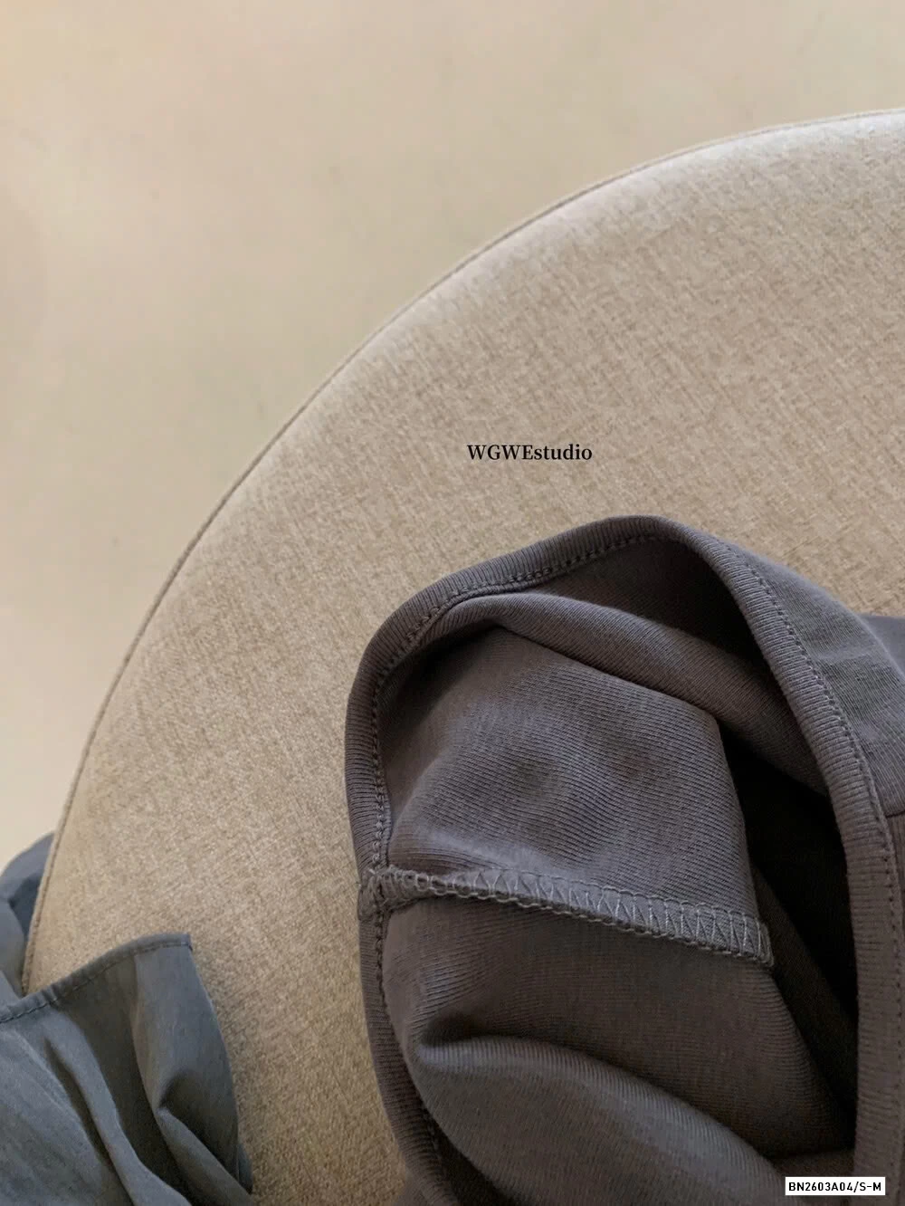 VÁY SÁT NÁCH CHÂN LY XẾP TẦNG WG.WE