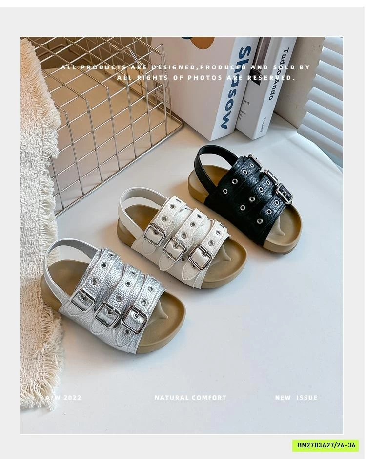 SANDAL ĐẾ BÁNH MỲ 3 QUAI