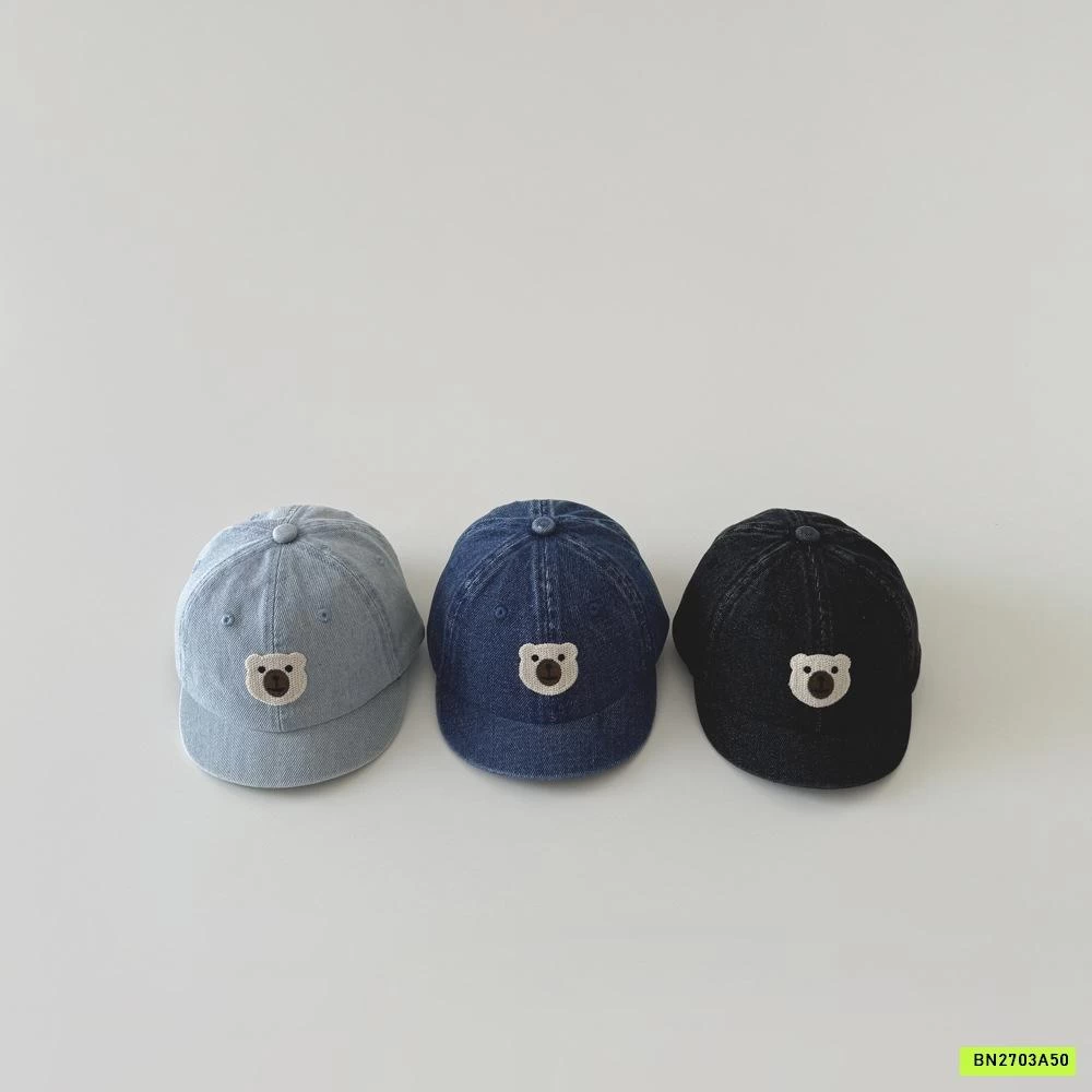 MŨ KẾT JEANS THÊU GẤU TRẮNG