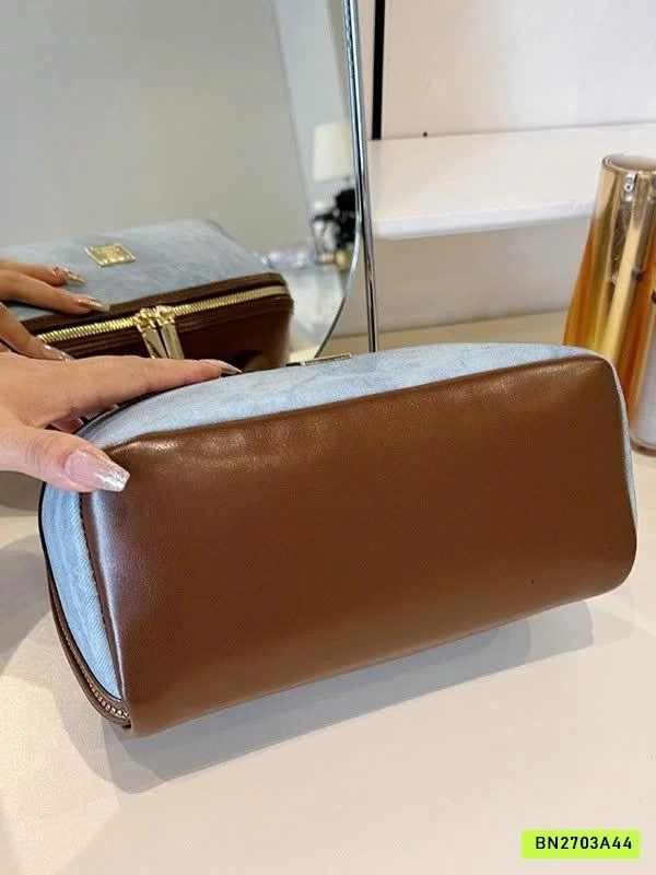 TÚI ĐỰNG ĐỒ TRANG ĐIỂM CÓ TAY CẦM