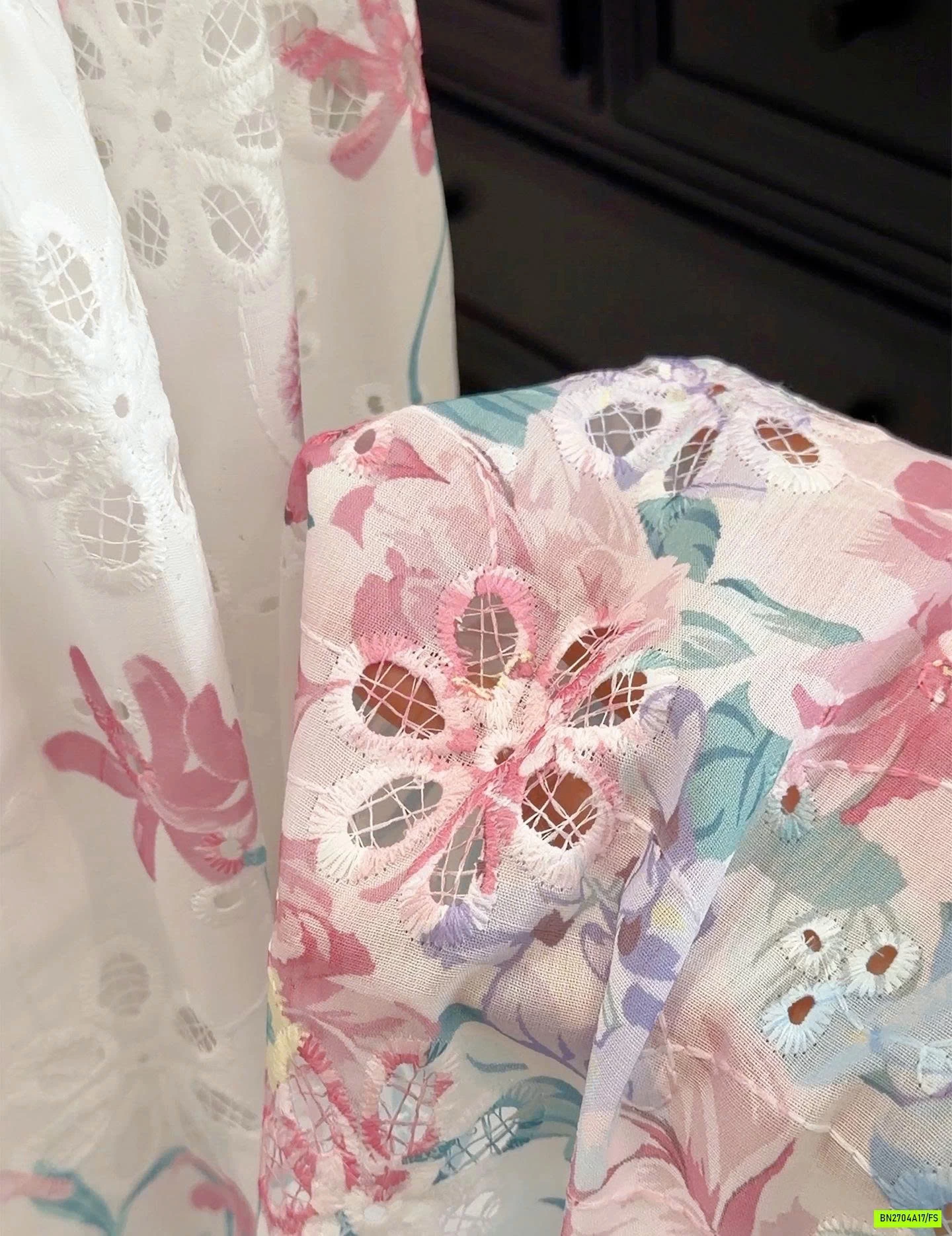 CHÂN VÁY HOA PHỐI REN ANNA