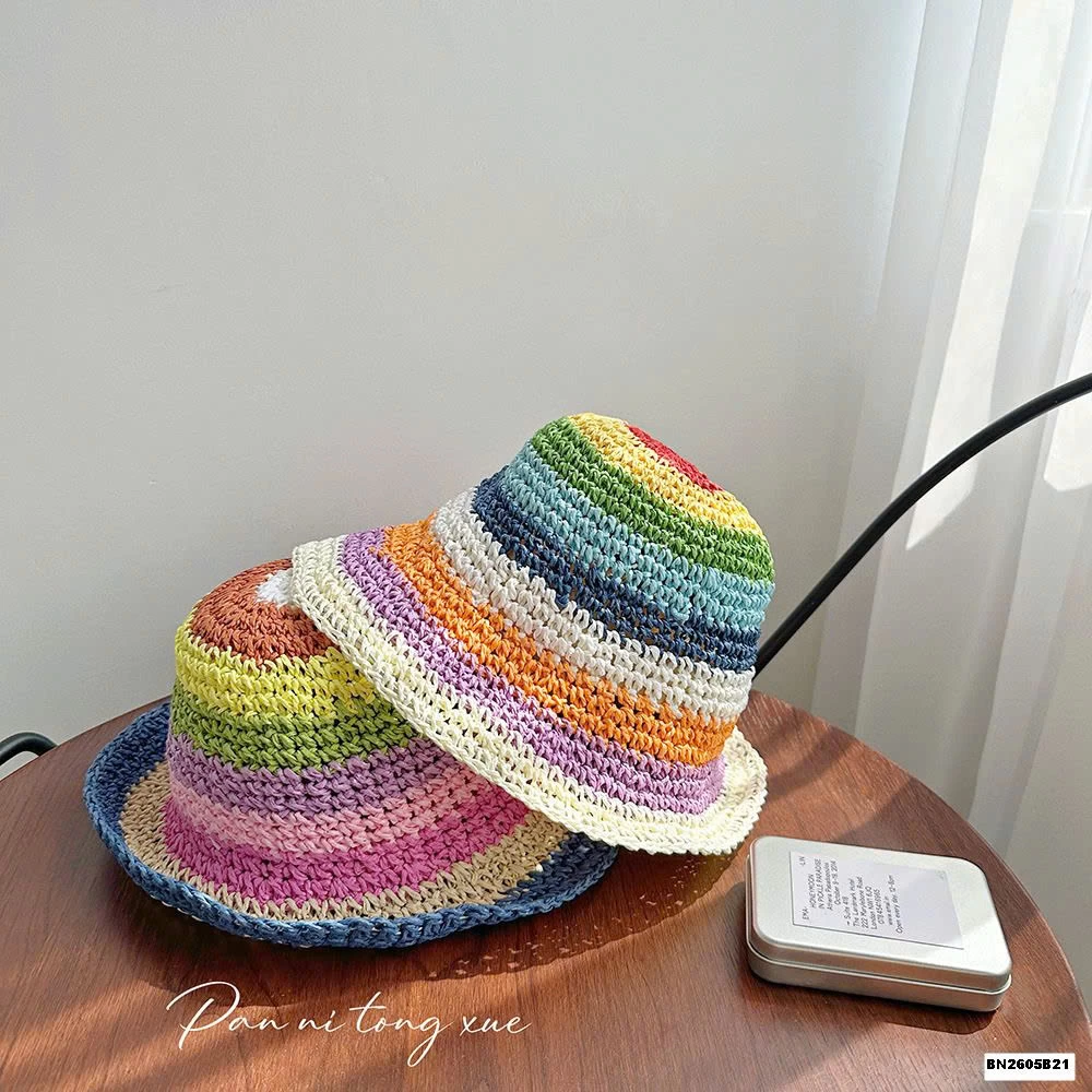 MŨ ĐAN ĐI BIỂN CẦU VỒNG