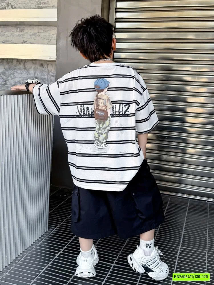 ÁO THUN KẺ IN HÌNH LƯNG BT