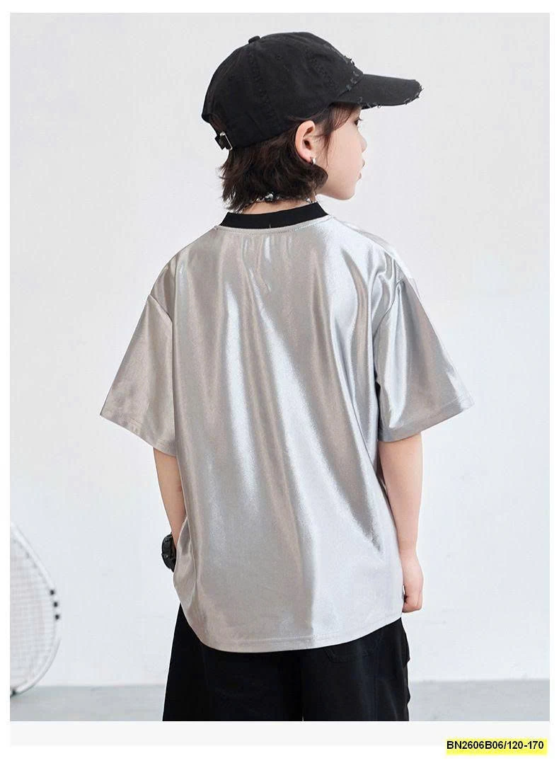 ÁO THỂ THAO MÀU BẠC