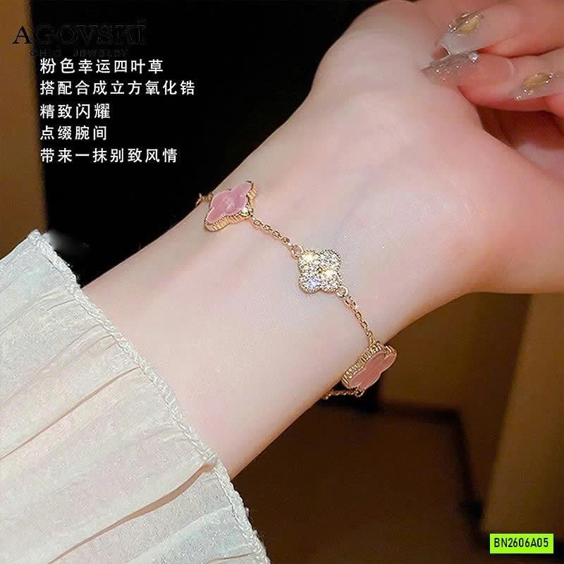 VÒNG TAY CỎ 4 LÁ AGOVSKI