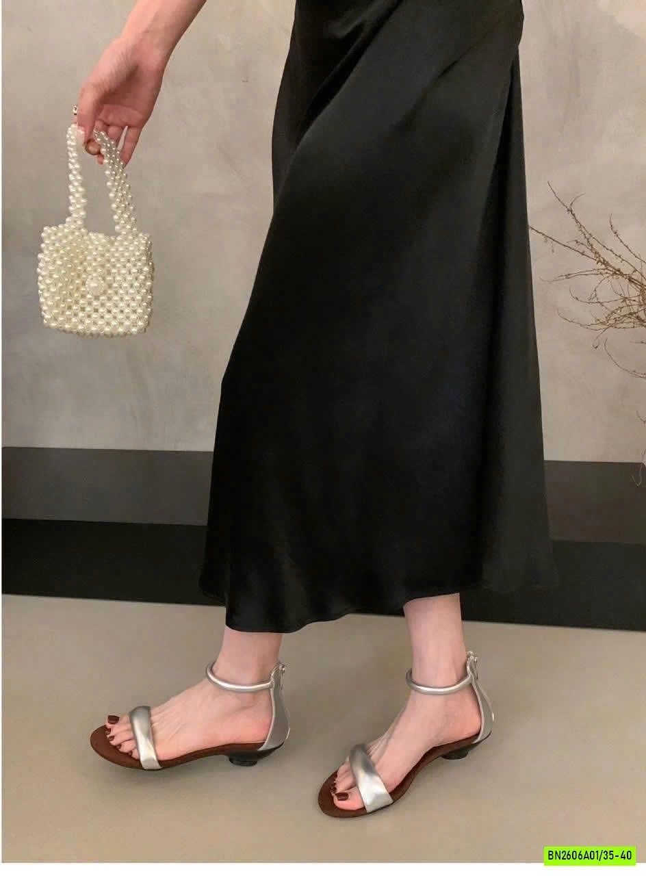 SANDAL NỮ DÂY QUAI NGANG