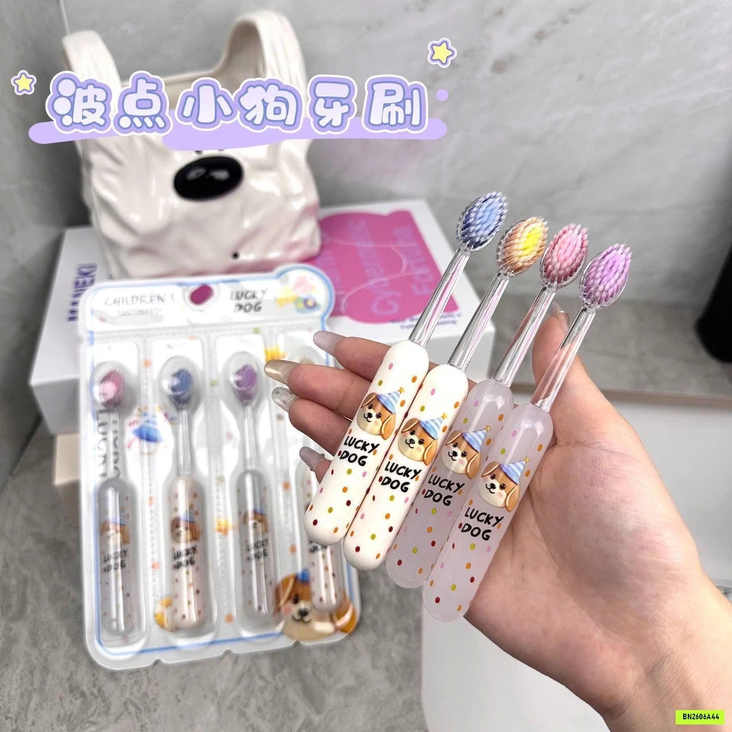 SÉT 4 BÀN CHẢI CÚN CHẤM BI PLZKEEP
