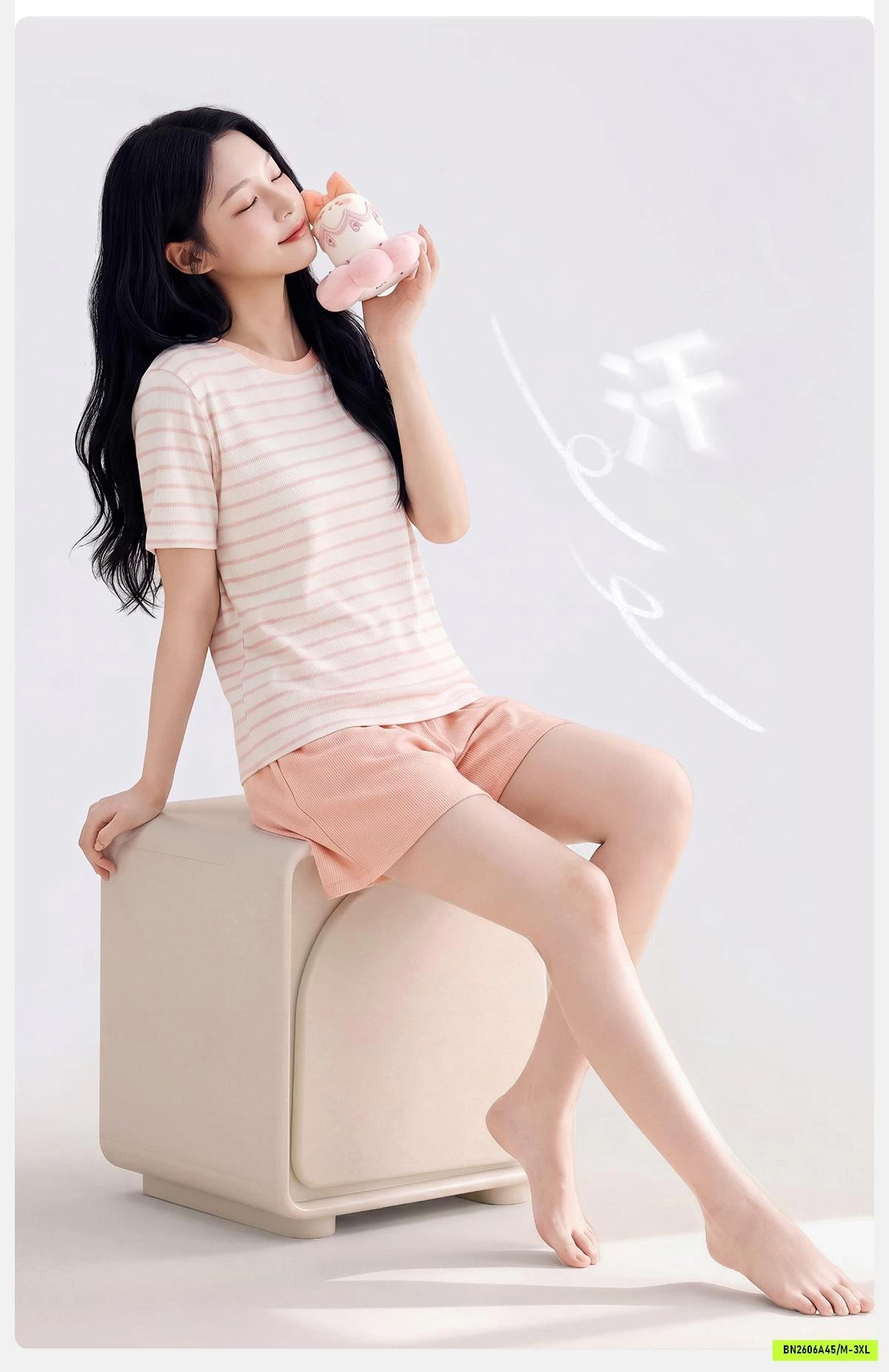 BỘ CỘC GÂN MẶC NHÀ