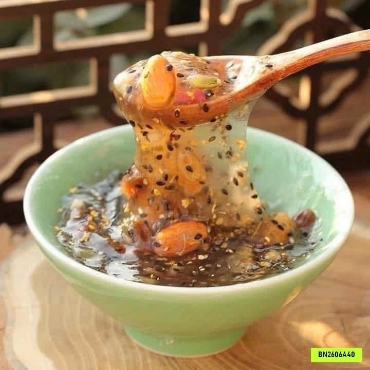 COMBO 2 TÚI BỘT CỦ SEN DINH DƯỠNG QUẾ HOA CHENNIUNIU