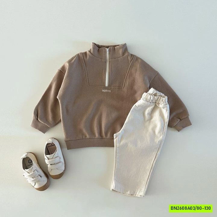 ÁO NỈ VINTAGE KHÓA CỔ