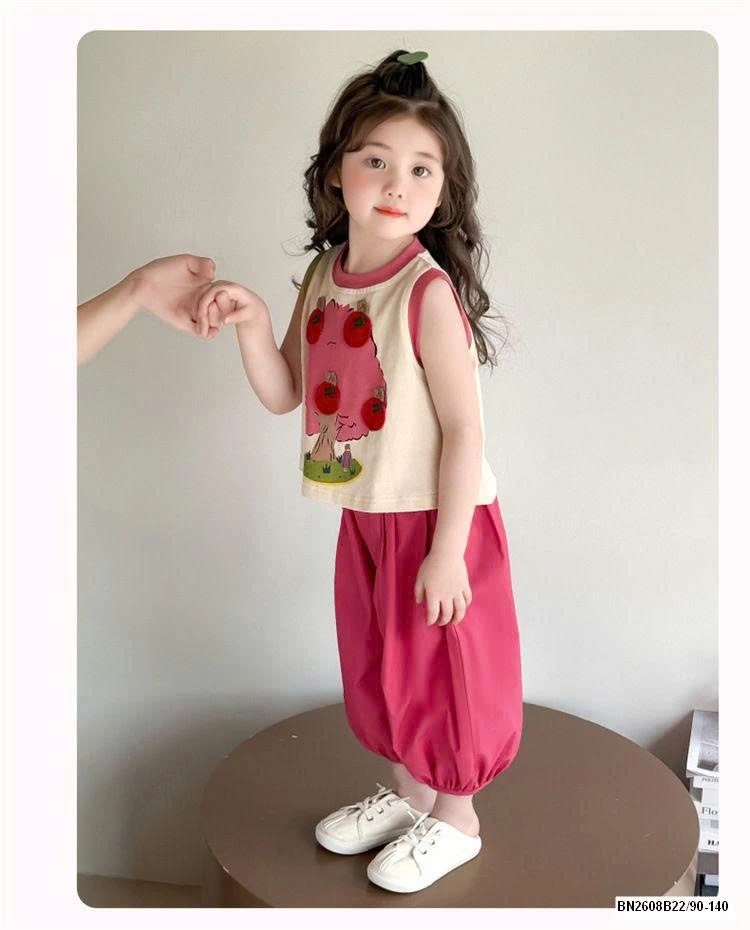 BỘ SÁT NÁCH ÁO HỒNG QUẢ TÁO BÉ GÁI