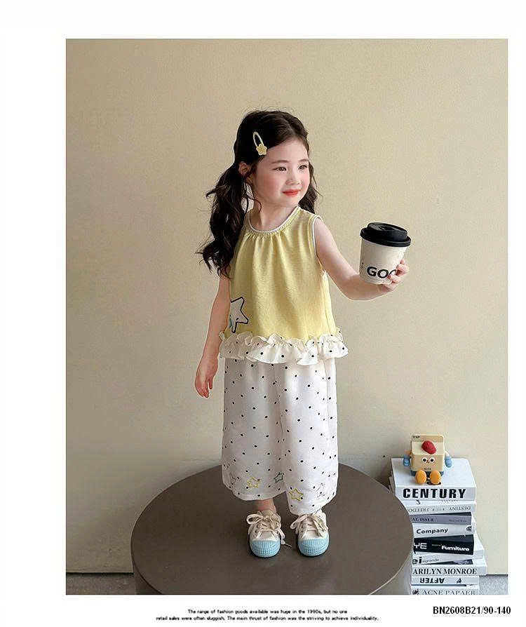 BỘ SÁT NÁCH ÁO VÀNG MẶC HÈ BÉ GÁI