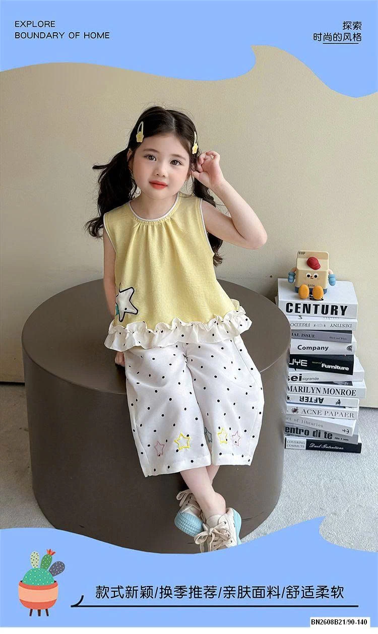 BỘ SÁT NÁCH ÁO VÀNG MẶC HÈ BÉ GÁI