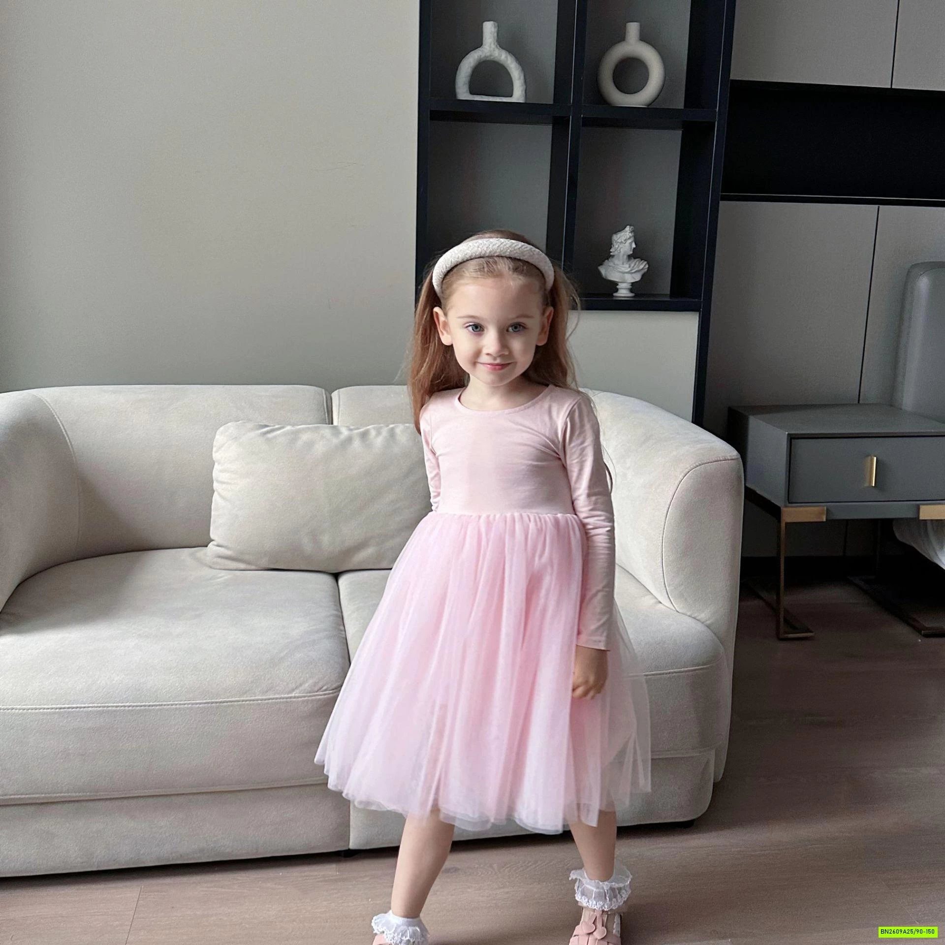 ĐẦM THUN MÙA THU PHỐI CHÂN VOAN