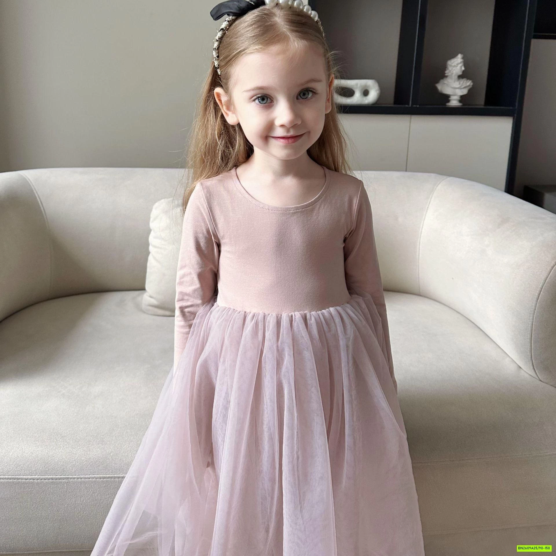 ĐẦM THUN MÙA THU PHỐI CHÂN VOAN