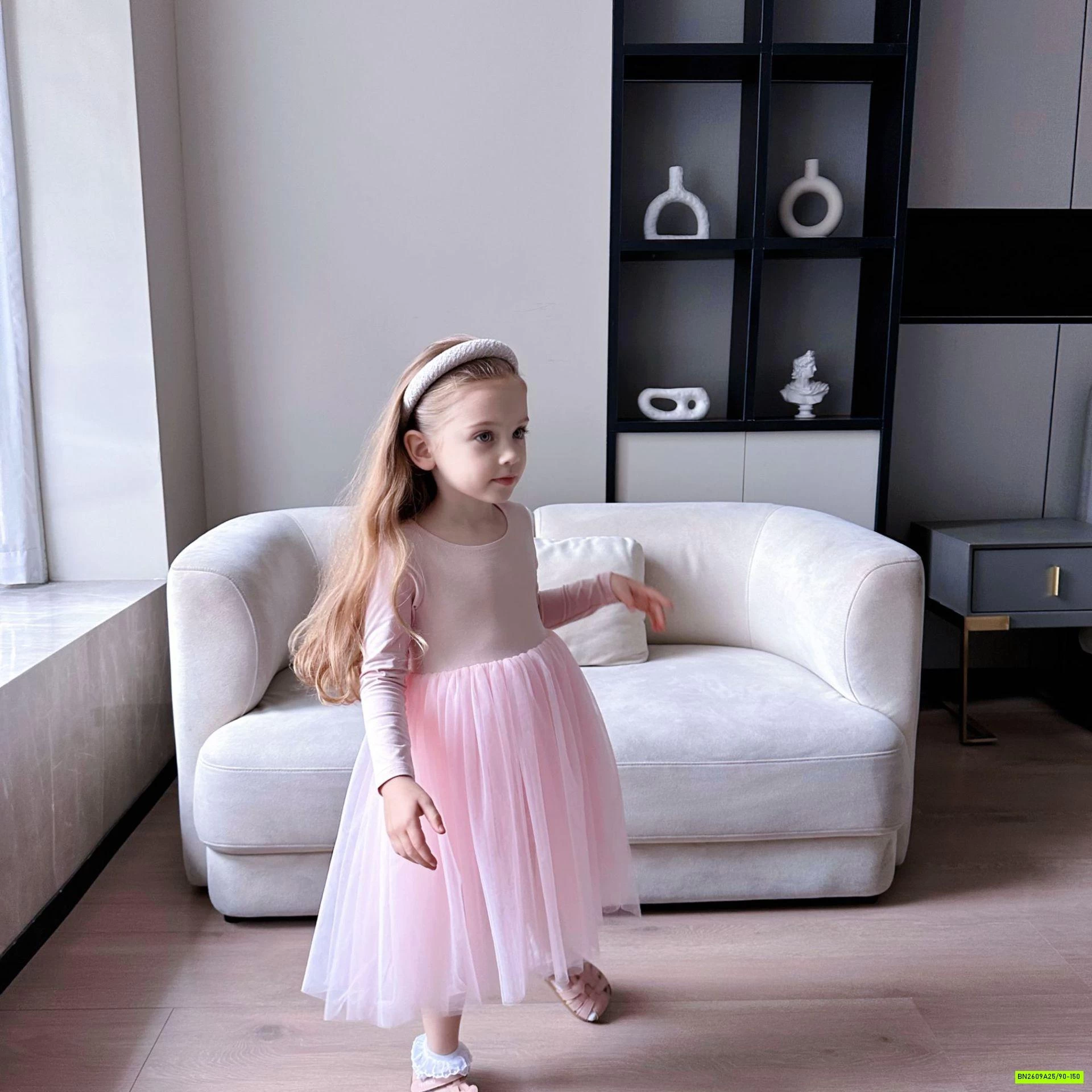 ĐẦM THUN MÙA THU PHỐI CHÂN VOAN