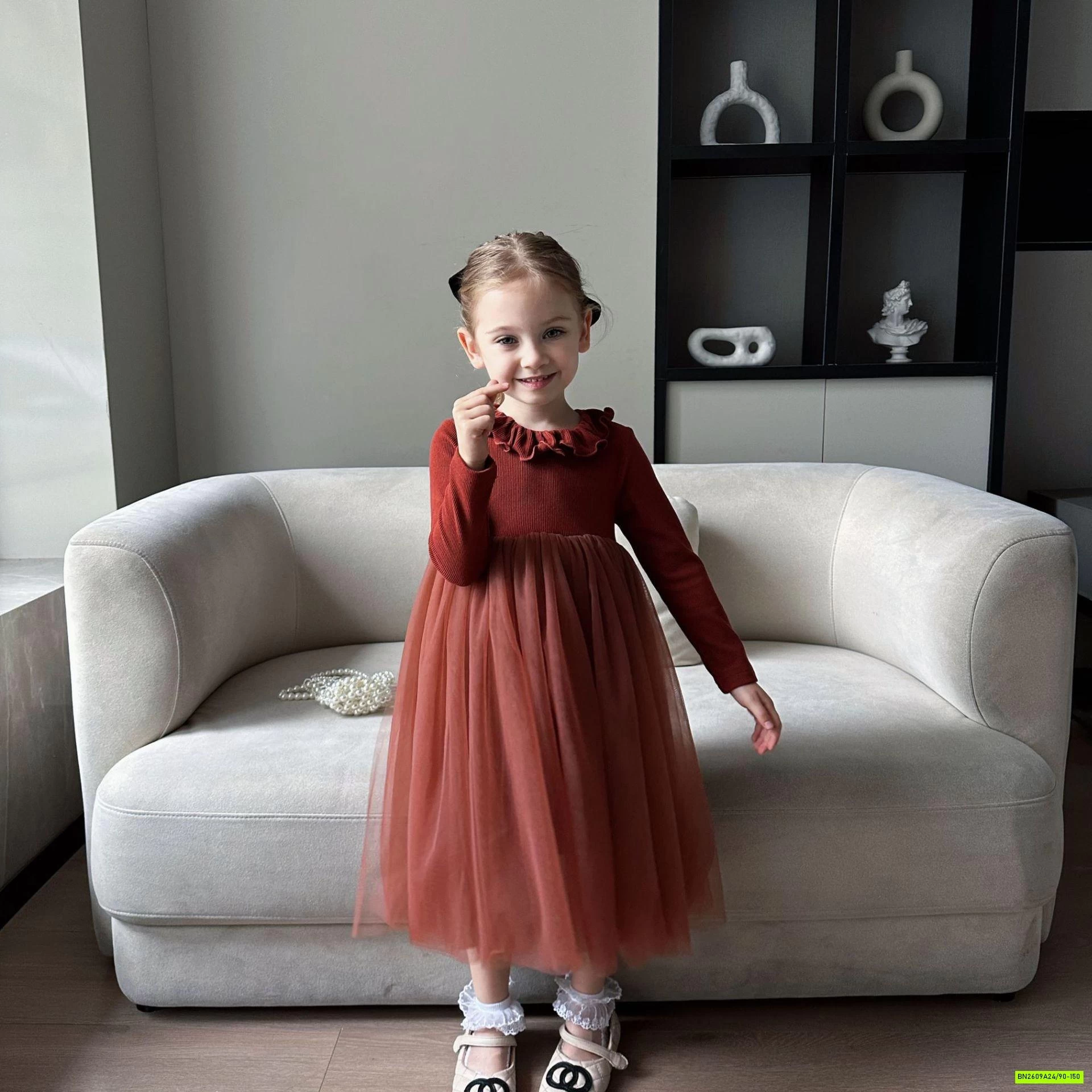 ĐẦM PHỐI CHÂN VOAN CỔ PETERPAN