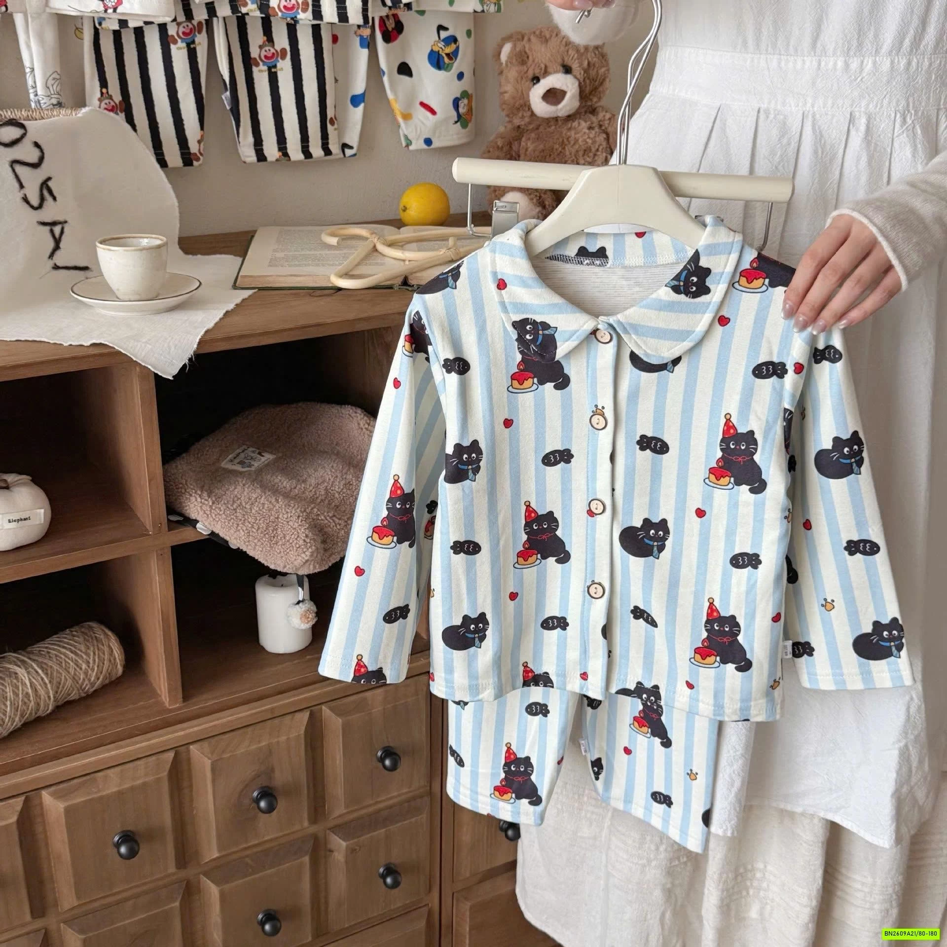 PIZAMA COTTON CỔ SEN HỌA TIẾT