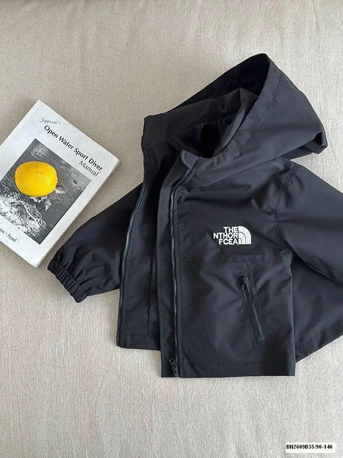 ÁO KHOÁC GIÓ LIỀN MŨ