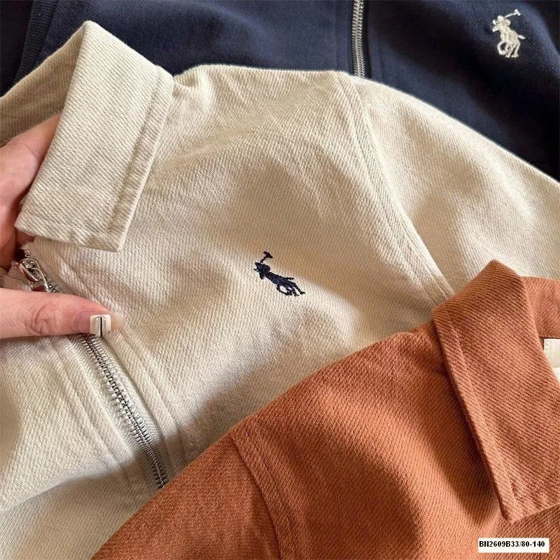 ÁO KHOÁC VẢI LOGO NGỰA KÉO KHÓA