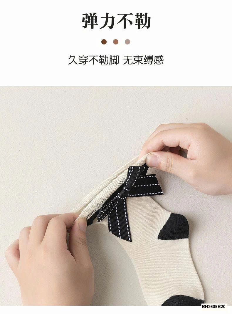 SET 5 ĐÔI TẤT BÉ GÁI