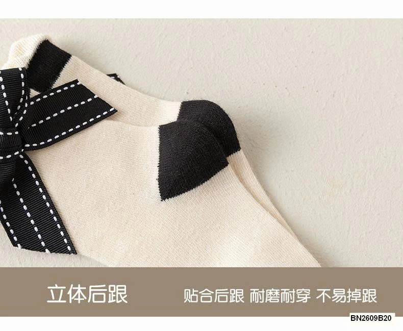 SET 5 ĐÔI TẤT BÉ GÁI