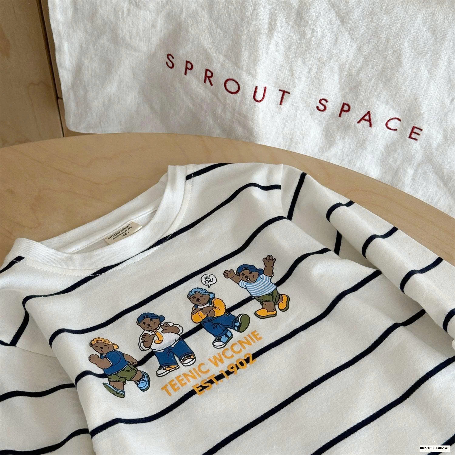 ÁO THUN MỎNG 4 CHÚ GẤU