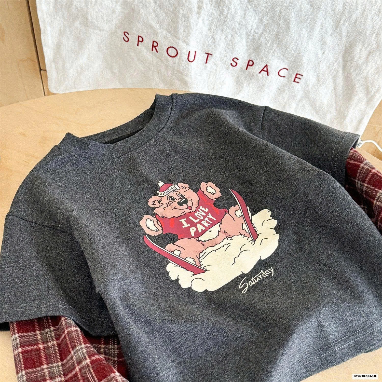 ÁO THUN GẤU PHỐI TAY CARO