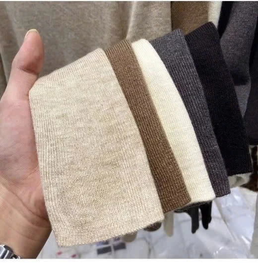 Áo len nữ nửa cổ cao