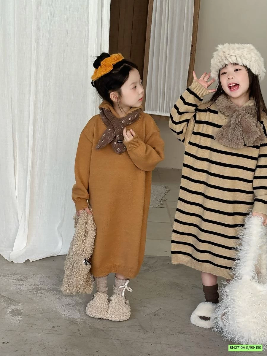 ĐẦM LEN SUÔNG LIỀN MŨ