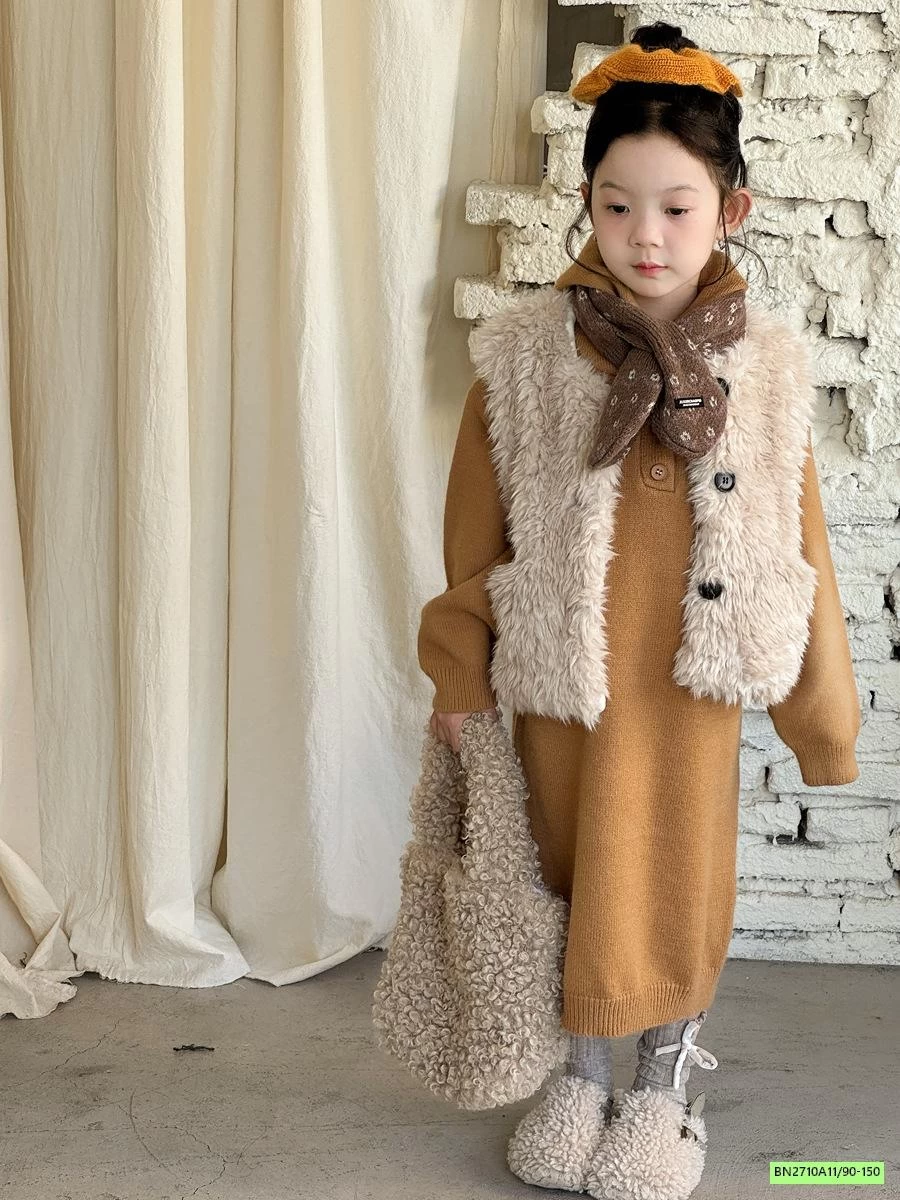 ĐẦM LEN SUÔNG LIỀN MŨ