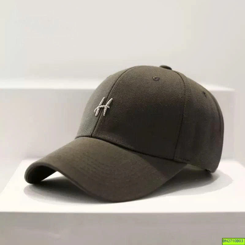 MŨ KẾT CHỮ H