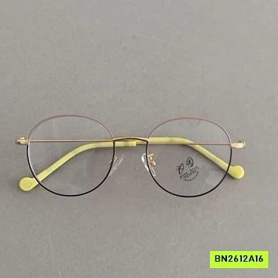 KÍNH GỌNG TRÒN 0 ĐỘ KUTE