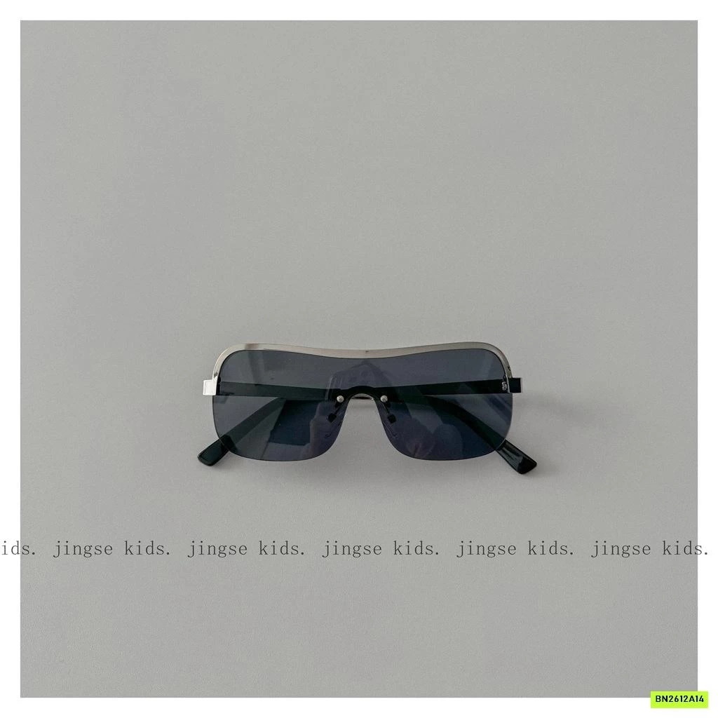 KÍNH THỜI TRANG GỌNG UỐN SÀNH ĐIỆU