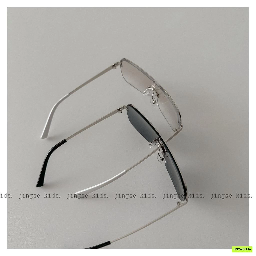 KÍNH THỜI TRANG GỌNG UỐN SÀNH ĐIỆU