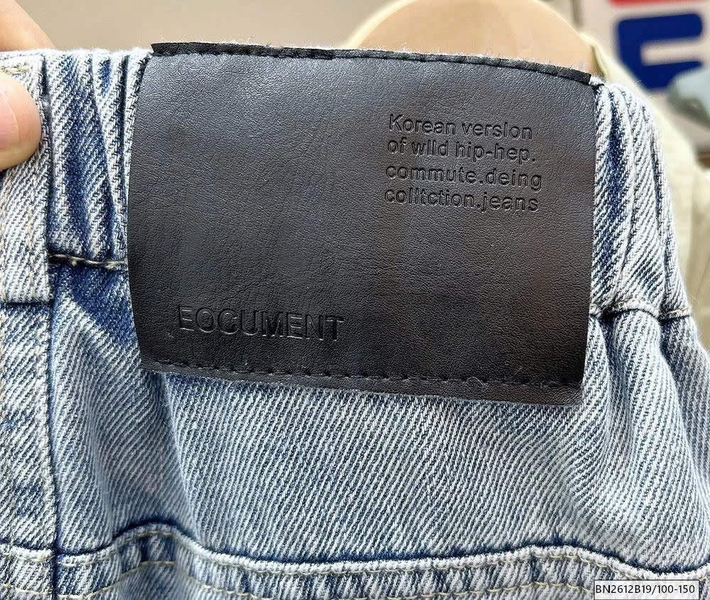 QUẦN JEAN BẠC MÀU TÚI THÊU KACADY