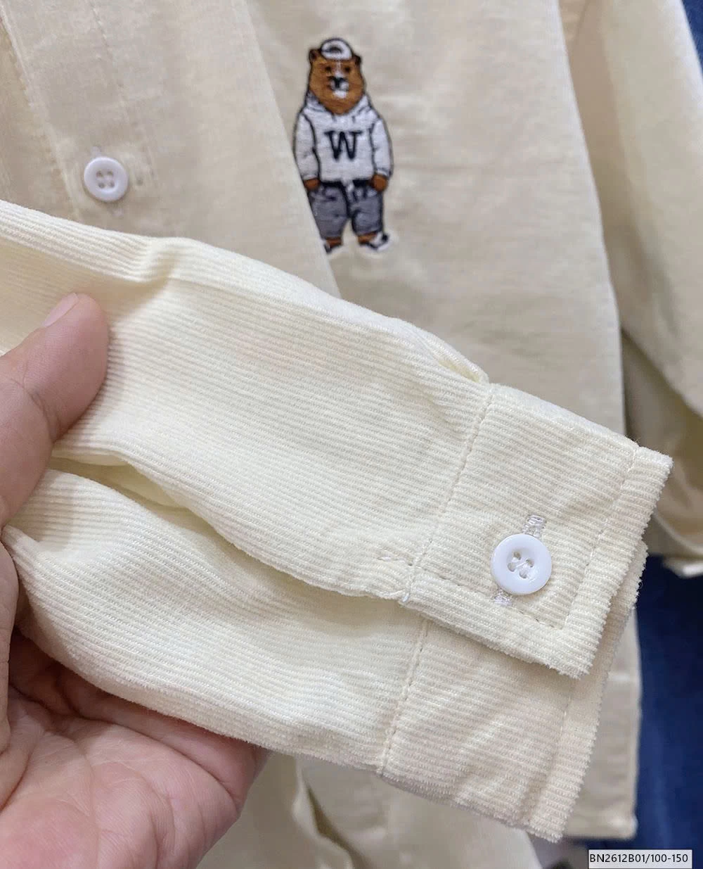 ÁO SƠ MI NHUNG THÊU GẤU  KACADY