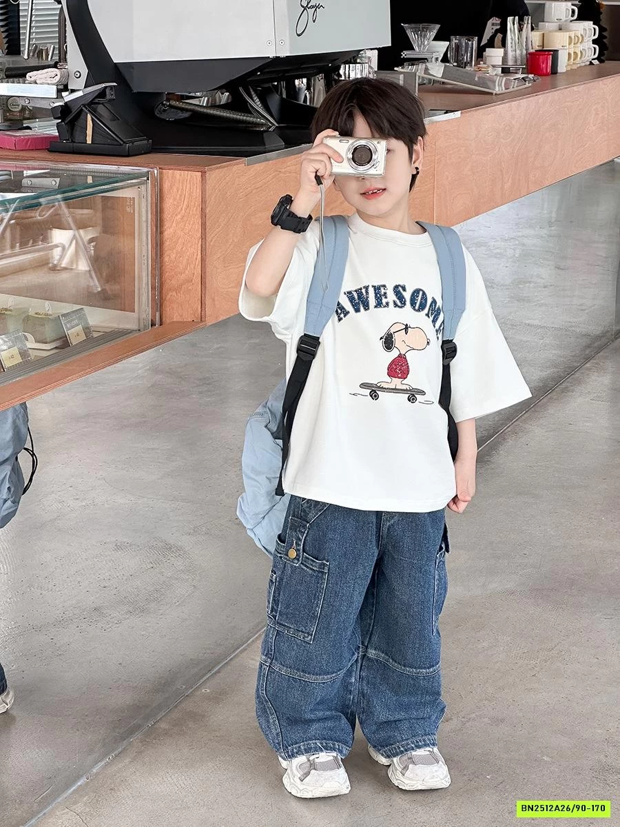 JEANS SUÔNG TÚI HỘP TÁN ĐINH 25A145 AMBB