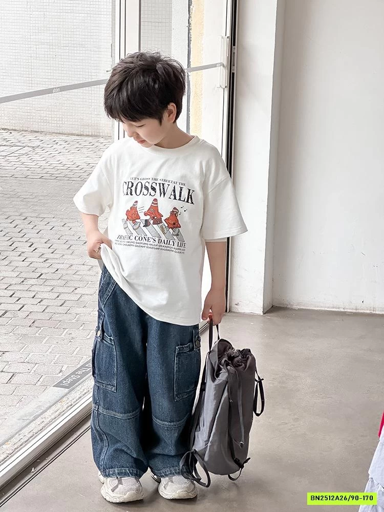 JEANS SUÔNG TÚI HỘP TÁN ĐINH 25A145 AMBB