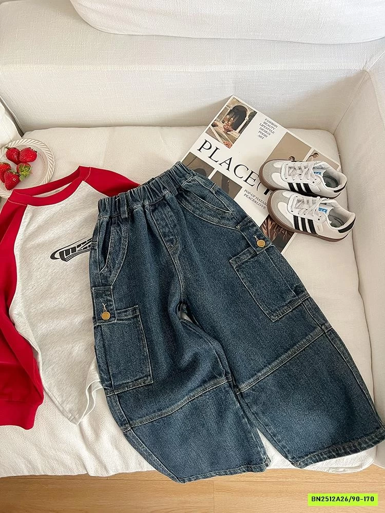 JEANS SUÔNG TÚI HỘP TÁN ĐINH 25A145 AMBB