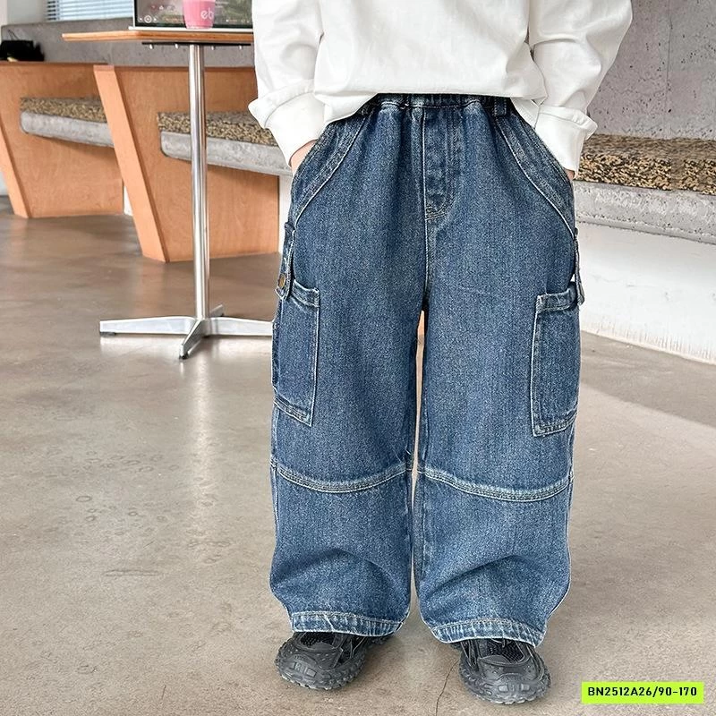 JEANS SUÔNG TÚI HỘP TÁN ĐINH 25A145 AMBB