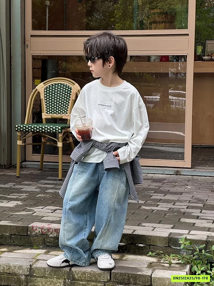 JEANS BẠC MÀU 25F150 AMBB