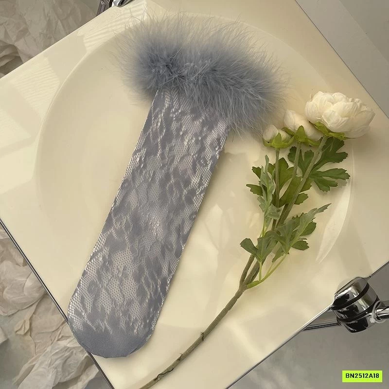 TẤT LƯỚI LOLLITA GẮN LÔNG VŨ